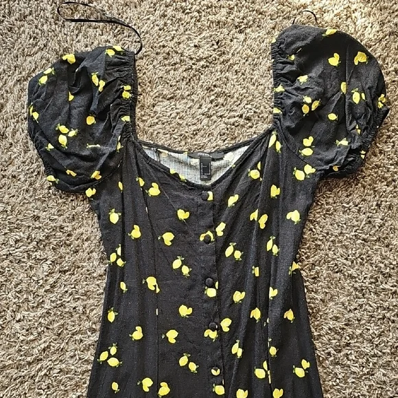 NWOT Black Dress with Lemon details - Picture 3 of 7